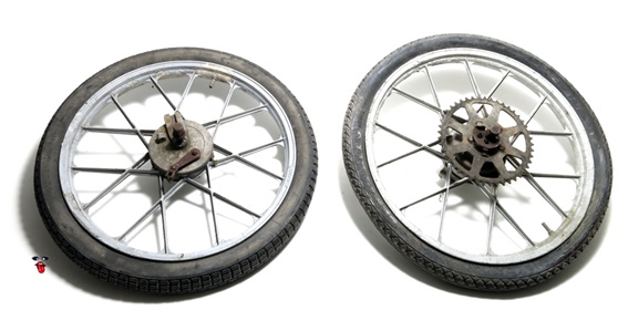 USED 17" zundapp snowflake mag wheel set for many