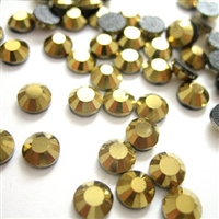 Hotfix 4mm Rhinestones in Gold Colored by ThreadNanny