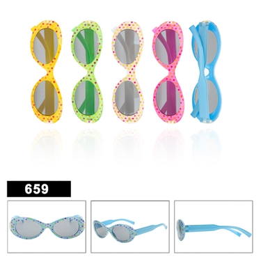 Look at these polka dot designer fashion kids sunglasses