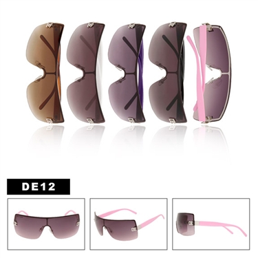 Designer Eyewear DE12 Fashion Sunglasses