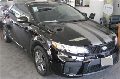 Black Kia w/ Silver 10" Twin Rally Stripes