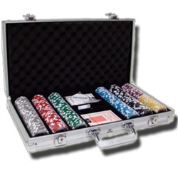 300 Black Diamond Poker Chip Set with Aluminum Case