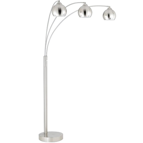 A stylish and attractive lamp set, each piece with a dimmer