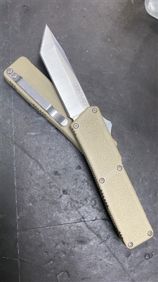 Taiwan Lightning Tan Handle Silver Tanto Plain