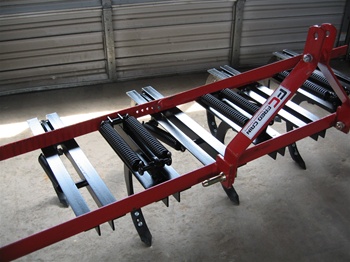 Fred Cain 11 Shank Field Cultivator