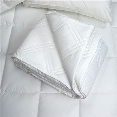 Olivia Quido DuPont SoronaÂ® Down Luxury Duvet Insert/Comforter