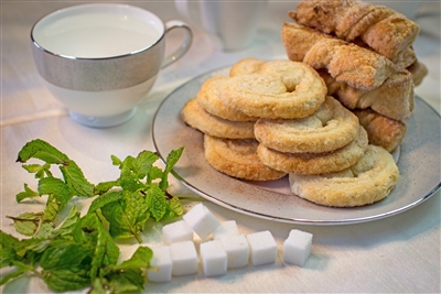 Bakery Palm Leaf White Cookies - 1 LB