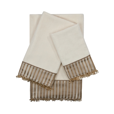 Sherry Kline Bellevue Ecru 3-piece Embellished Towel Set