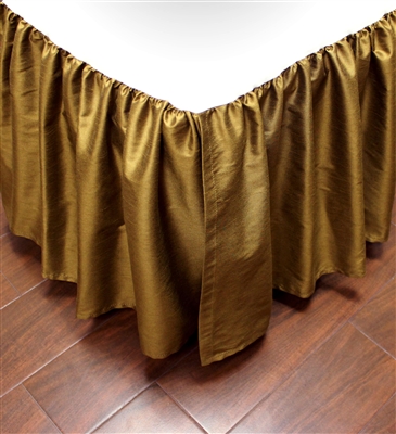 Austin Horn Classics Verona Red Luxury Bed Skirt