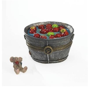 Boyds Bears - Granny Smith's Apple Bobbin Bucket With Macintosh McNibble - Treasure Box