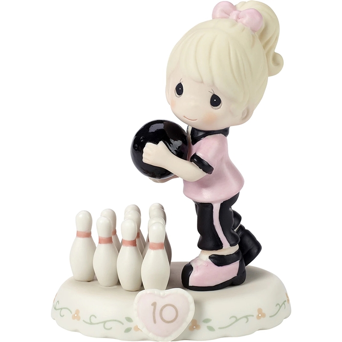 Precious Moments - Growing In Grace - Blonde Age 10 figurine