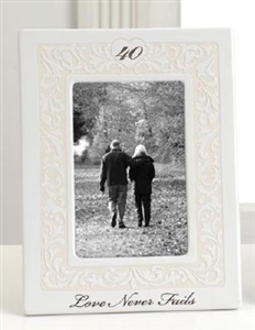 Love Never Fails 40th Anniversary Photo Frame