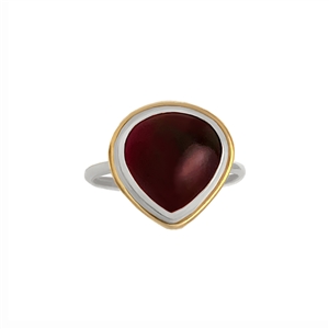 Radiance Ring in Garnet