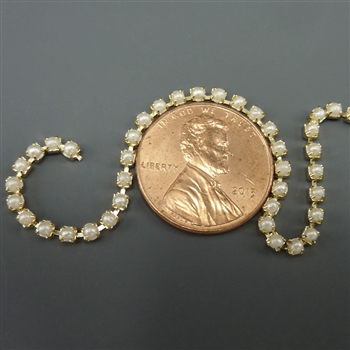 Glass Pearl Cup Chain, 2mm white pearls with gold, 12 inches