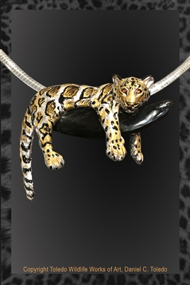 CLOUDED LEOPARD PENDANT "A FINE CLOUDY DAY"