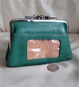 Green leather BUXTON large wallet