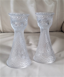Avon clear glass candle holder and vase design