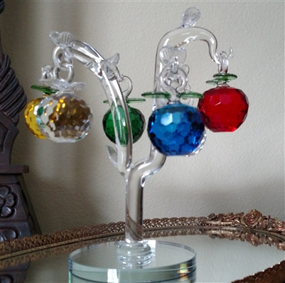 Crystal apple tree stand