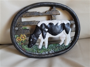 Cow oval shape trivet in cast iron kitchen server