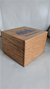 Wooden box Chateau Blue transferware lid decor