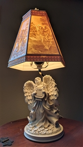 Angel Resin Alabastrite table lamp playing harp