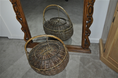 Asian wedding wicker basket with lid