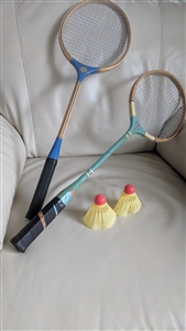 Badminton set of two wooden rackets with birdies