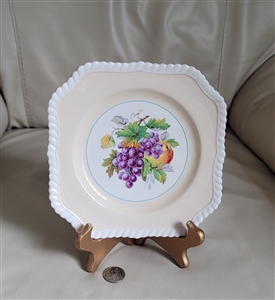 Johnson Bros California Old English fruit plate