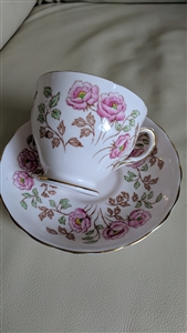 PINK TUSCAN rose decorated English saucer teacup