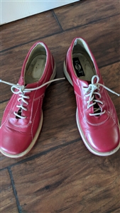EKSBUT Italian red leather women shoes sz 38 EU