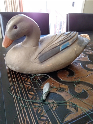 Paper mache decoy duck by Lititz for repair