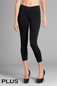Plus Size Capri Leggings - black - nylon/spandex