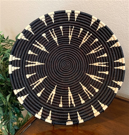 Raffia Basket Black/Cream Starburst