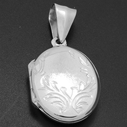 LPS1010 - Silver Oval Engraved Locket