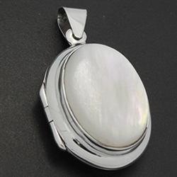 LPS1033 - Silver MOP Oval Locket