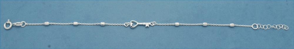 S113071B/9 Silver Charm Bracelet