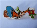 Disney Trading Pin 41498     Disney Auctions (P.I.N.S) - Goofy with Flower