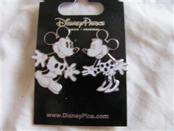 Disney Trading Pin 74166: Vintage Mickey Mouse and Minnie Mouse