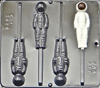 3414  Astronaut Lollipop Chocolate Candy Mold