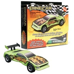 PINE CAR ... PREMIUM FURIOUS RACER KIT