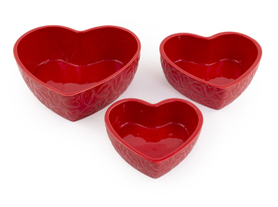 Red Heart Bowls (set of 3)