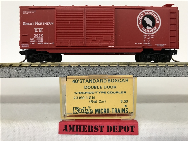 23190 Micro Train Great Northern Box Car GN