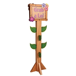 3-D Lei Station Prop