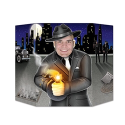 Have you ever wanted to look like an old-fashioned 1920's gangster? This Gangster Photo Prop will help create memorable keepsakes for the guests at your next gangster theme party.