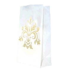 The Bridal Luminary Bags feature a beautiful cutwork design in the center of each paper bag. Insert a candle or other lighted object to cast a soft glow along the path created with these elegant bags. Instructions included. 24 bags per package.