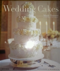 Wilton Wedding Cakes by Mich Turner Book