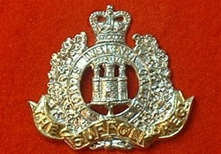 The Suffolk Regiment Cap Badge SR Queen`s Crown