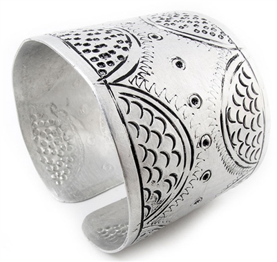 Cuff Metal Bracelet - JEBR1116