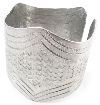 Cuff Metal Bracelet - JEBR1117