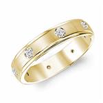 Diamond 10K Yellow Gold Band